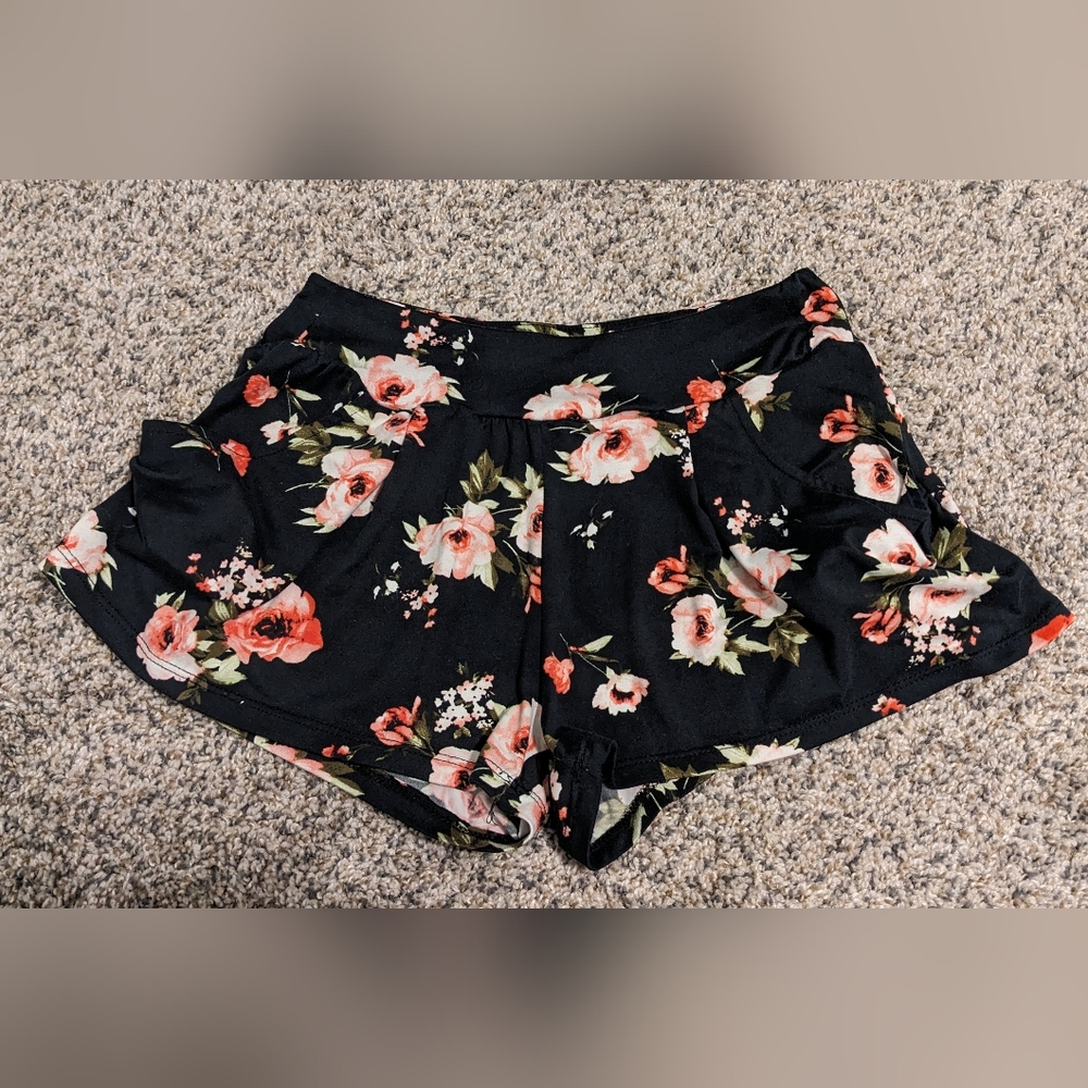 Eye Candy Floral Shorts